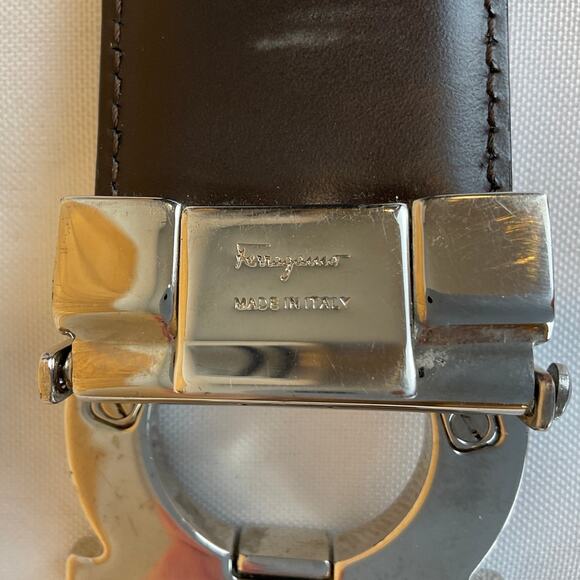 Ferragamo Black Leather Men's Belt, about 53 inches long - Picture 4 of 8